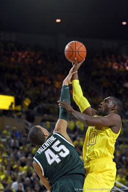 Michigan vs Michigan State basketball game 2013 photography